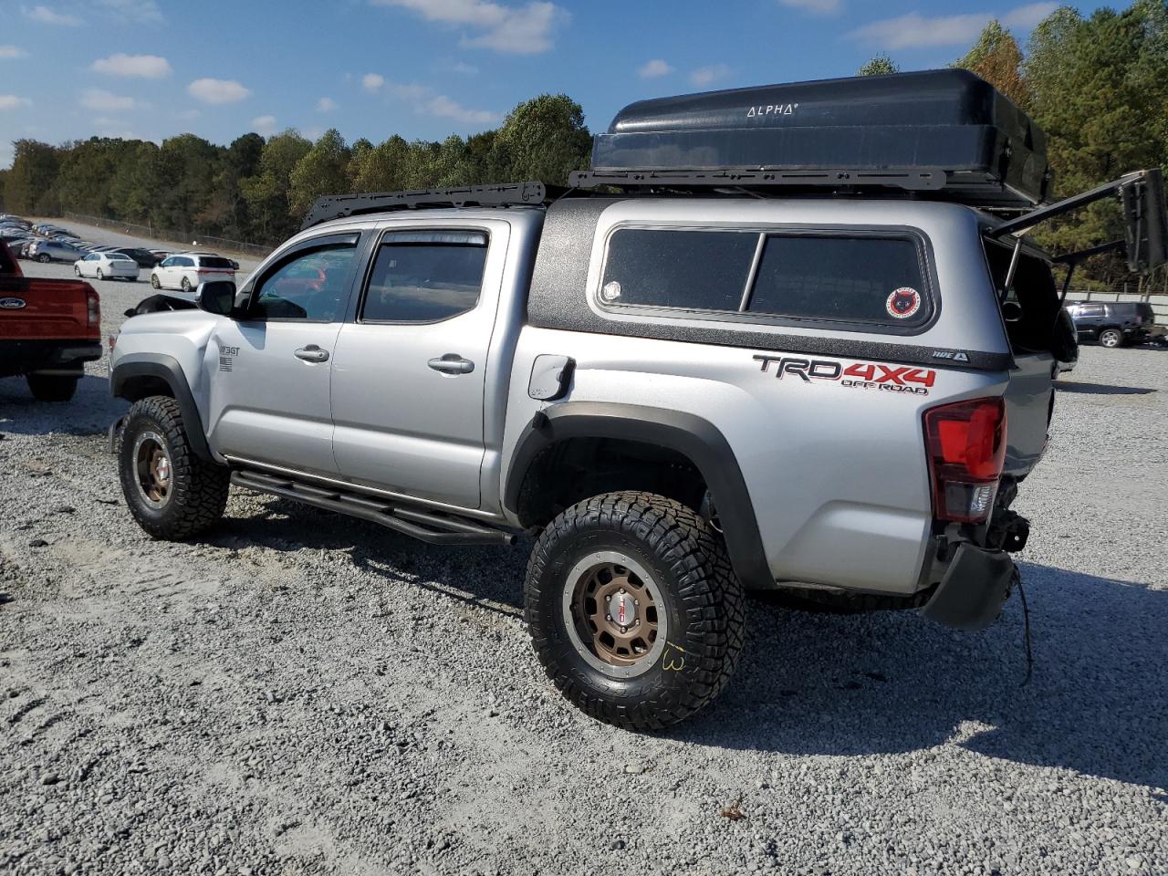 2018 Toyota Tacoma - Image 2