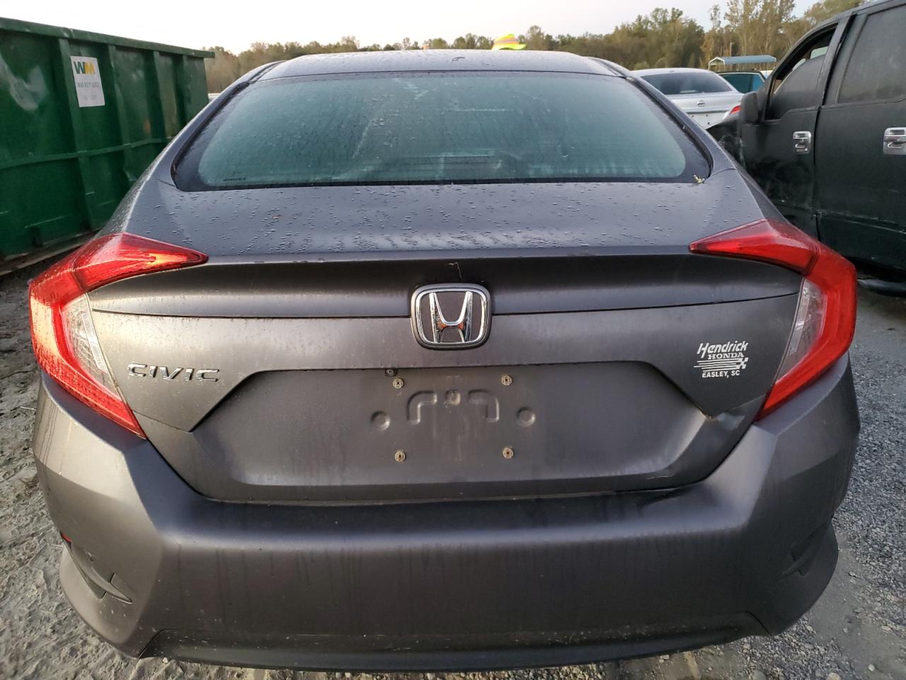 2HGFC2F52HH501514 2017 Honda Civic Lx