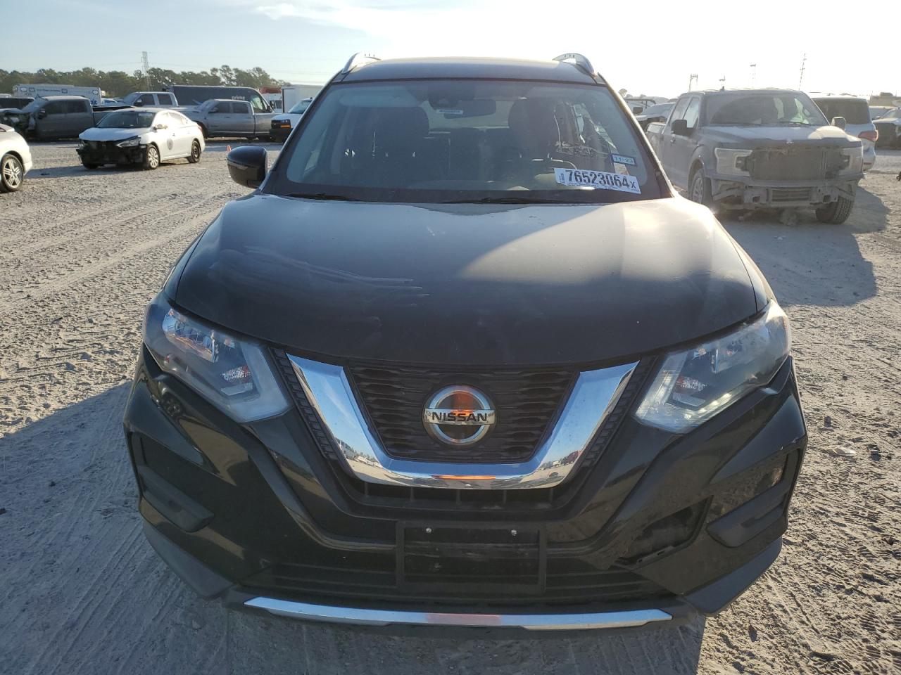 VIN KNMAT2MT6KP532603 2019 NISSAN ROGUE no.5