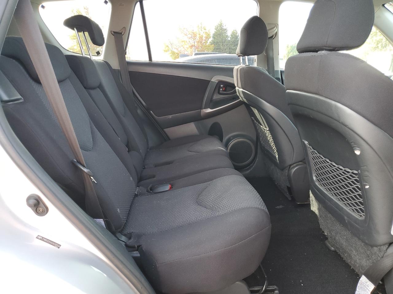 2006 Toyota RAV 4 - Image 11