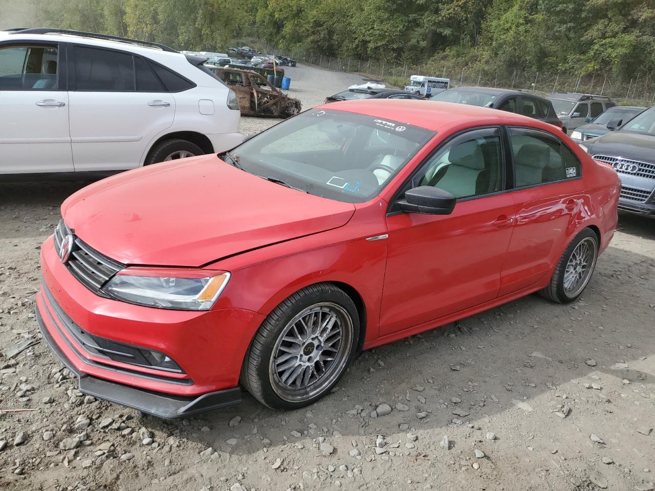 3VWD17AJ2GM269748 2016 VOLKSWAGEN JETTA - Image 1