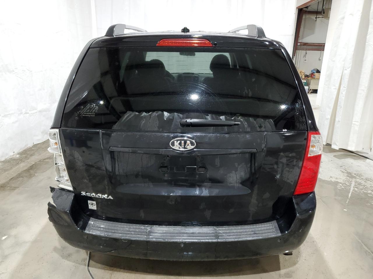 KNDMG4C3XA6355279 2010 Kia Sedona Lx