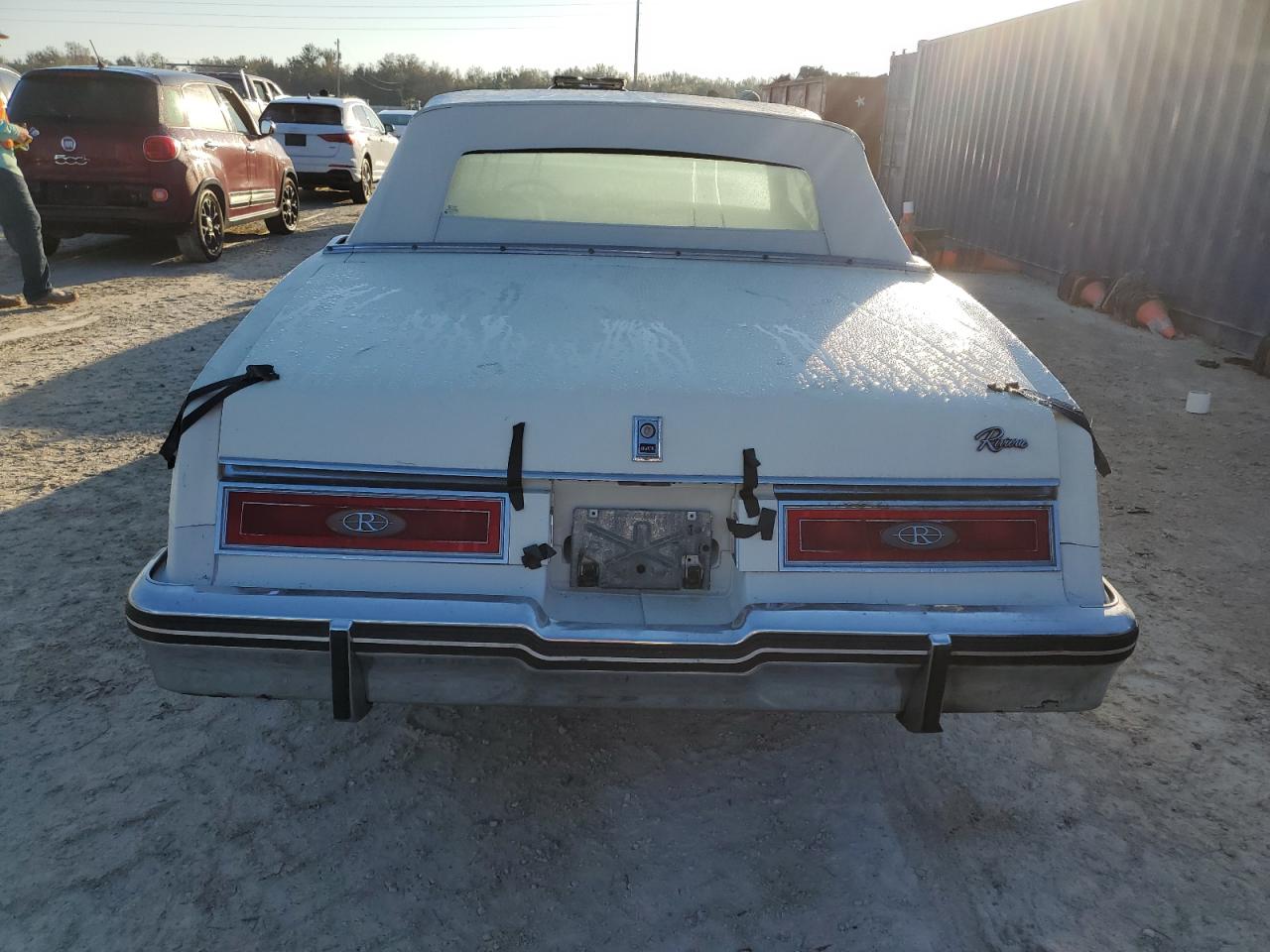 1982 Buick Riviera VIN: 1G4AZ67Y7CE441796 Lot: 77959224