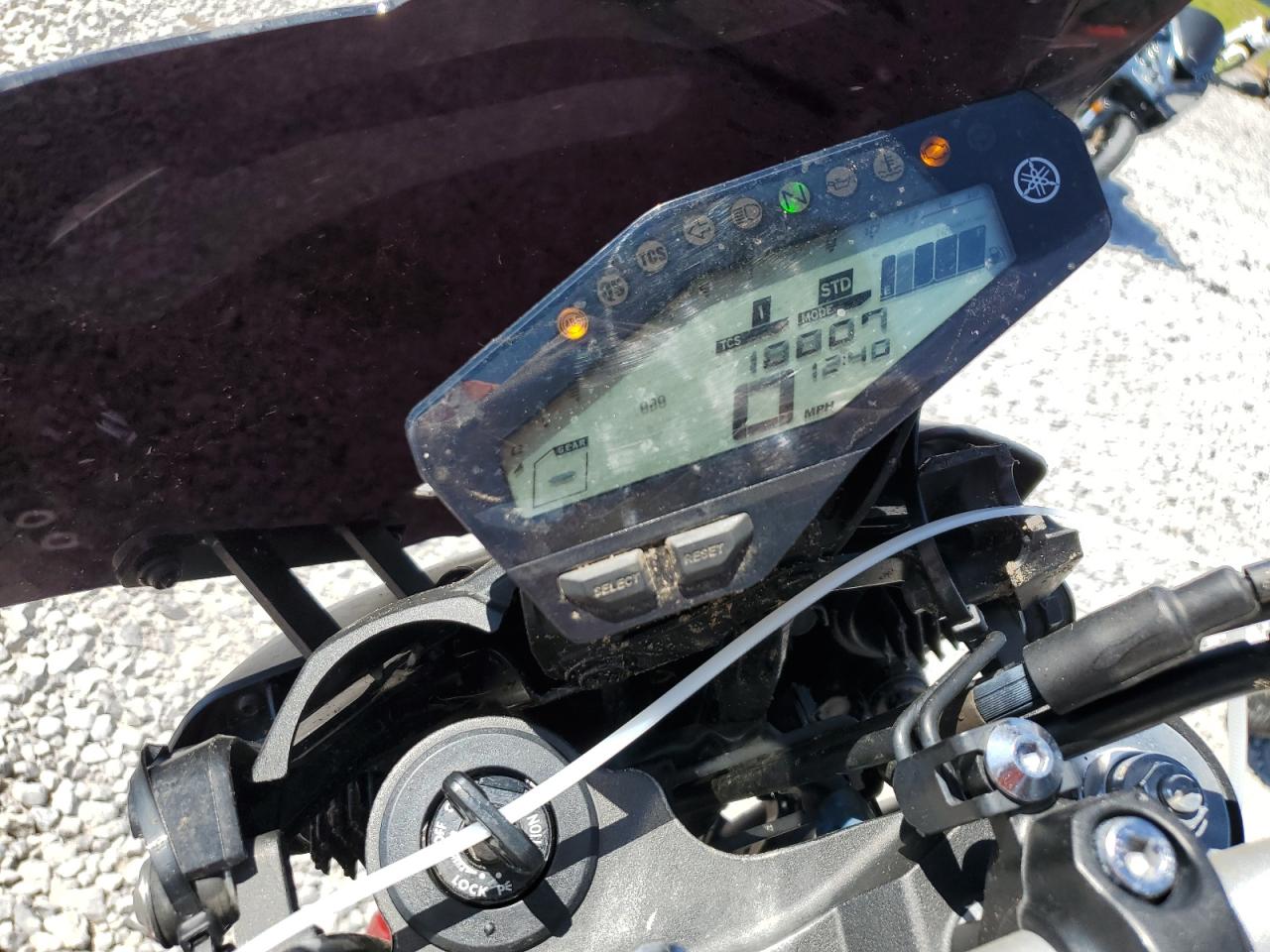 JYARN53E1HA001964 2017 Yamaha Fz09