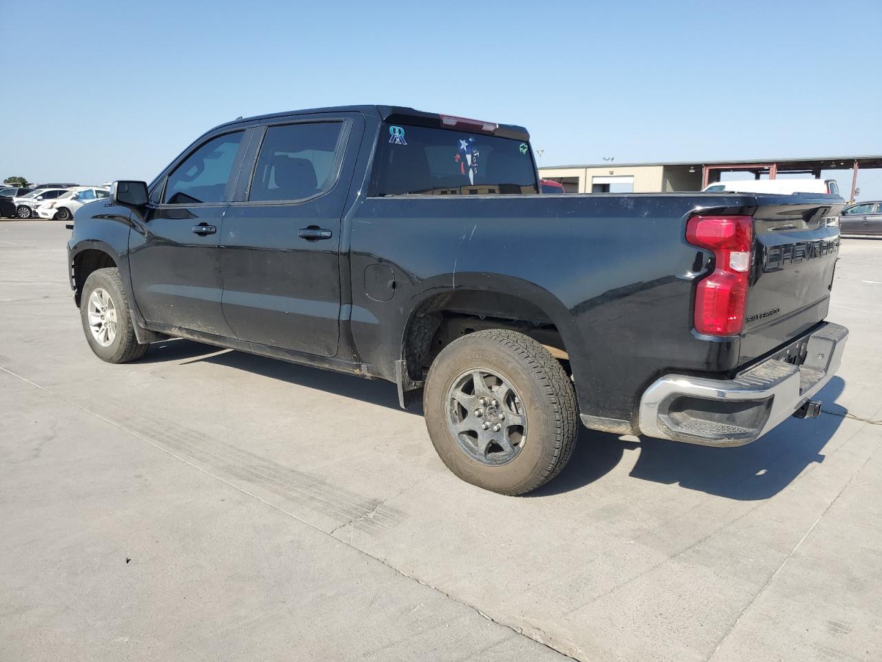 2020 Chevrolet Silverado - Image 2