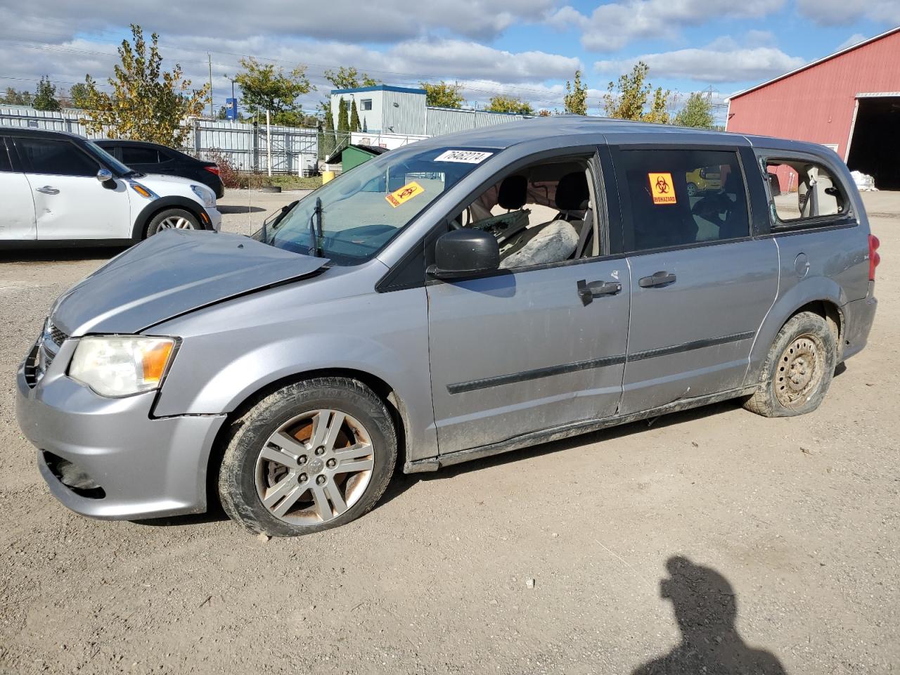 2015 Dodge Caravan - Image 1