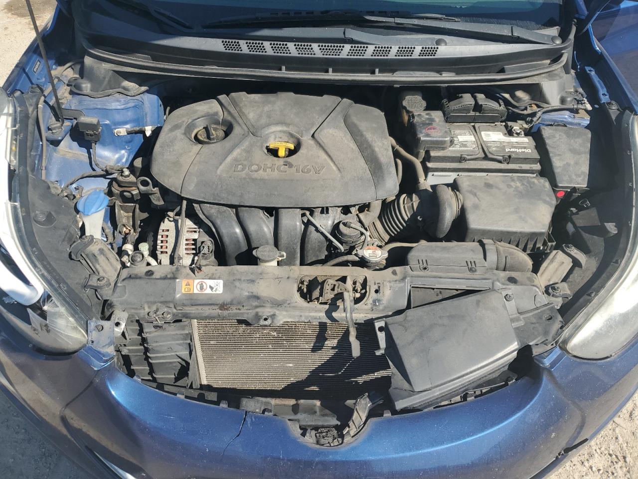 2016 Hyundai Elantra - Image 11