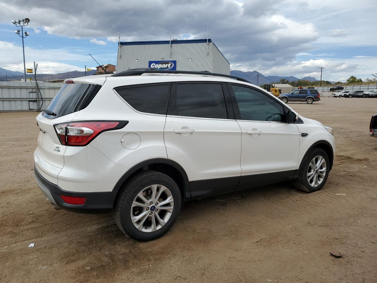 2017 Ford Escape - Image 3