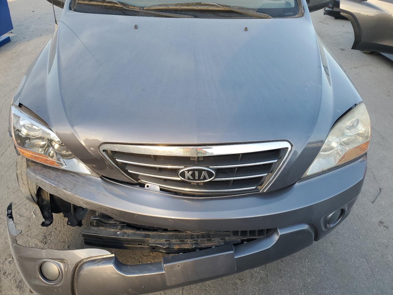 2008 Kia Sorento - Image 12