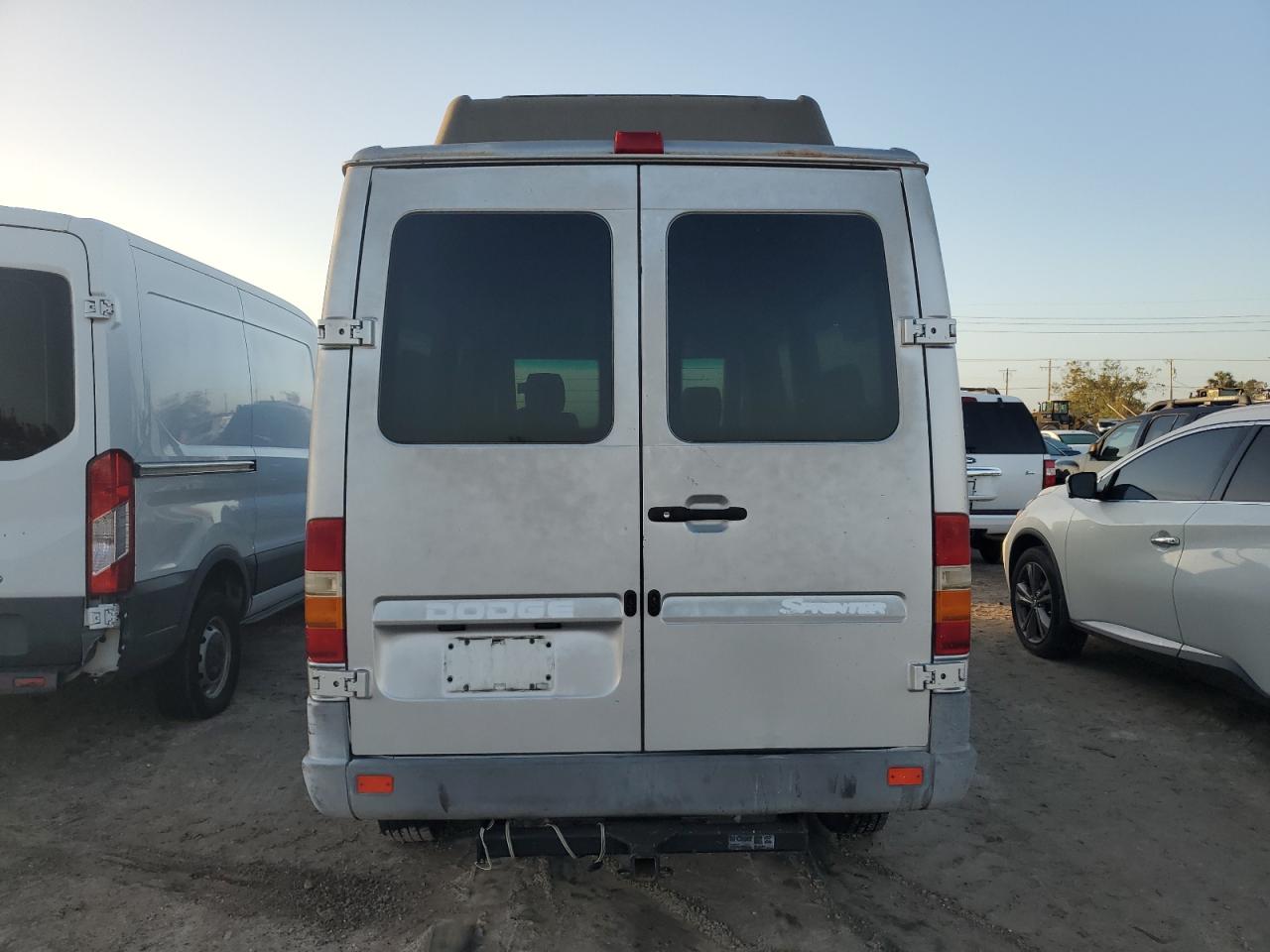 2004 Sprinter 2500 Sprinter VIN: WD5PD644545666221 Lot: 76026484