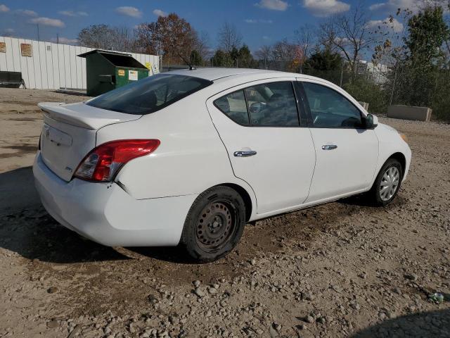  NISSAN VERSA 2014 Білий