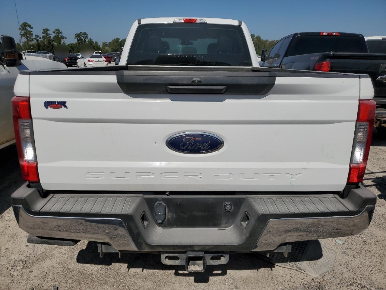 2019 Ford F350 Super Duty VIN: 1FT8W3AT3KEF01742 Lot: 71810954