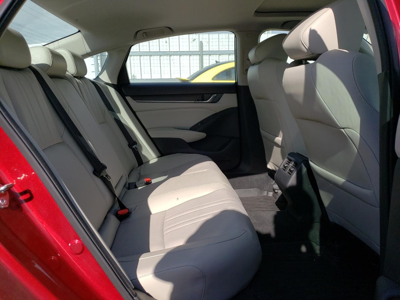 2018 Honda Accord - Image 10