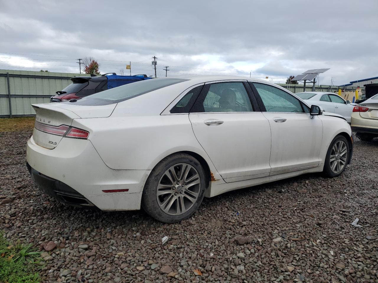 VIN 3LN6L2J93DR810945 2013 LINCOLN MKZ no.3