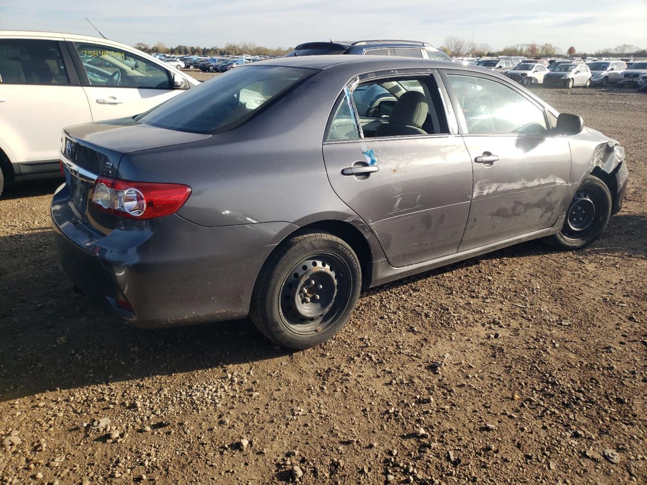 VIN 5YFBU4EE0DP116352 2013 TOYOTA COROLLA no.3