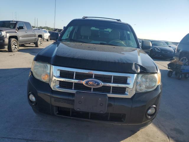  FORD ESCAPE 2012 Czarny