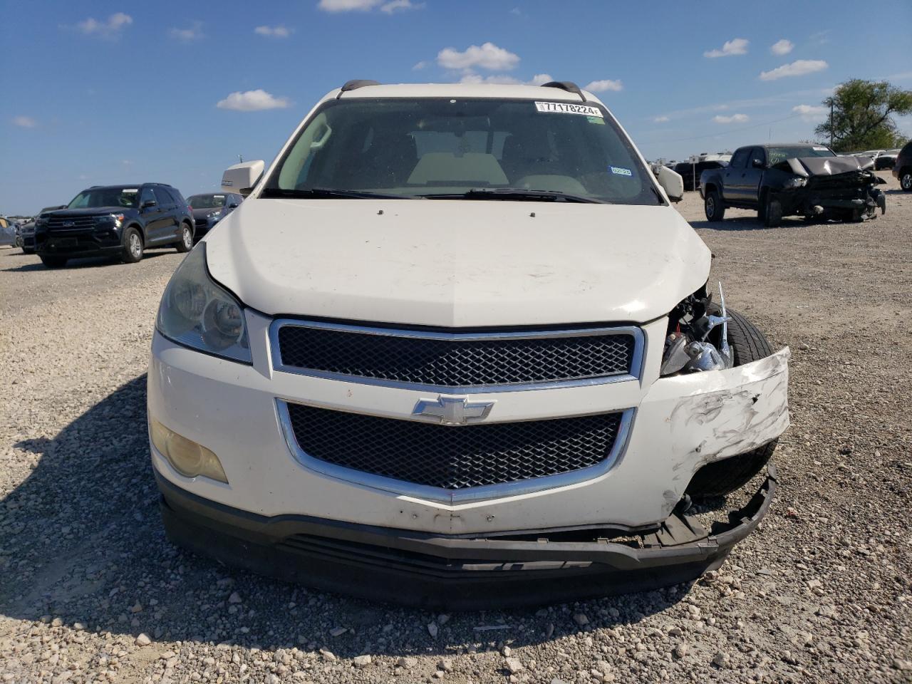 2011 Chevrolet Traverse - Image 5