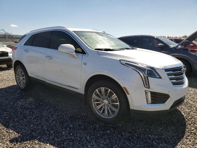  CADILLAC XT5 2019 Белый