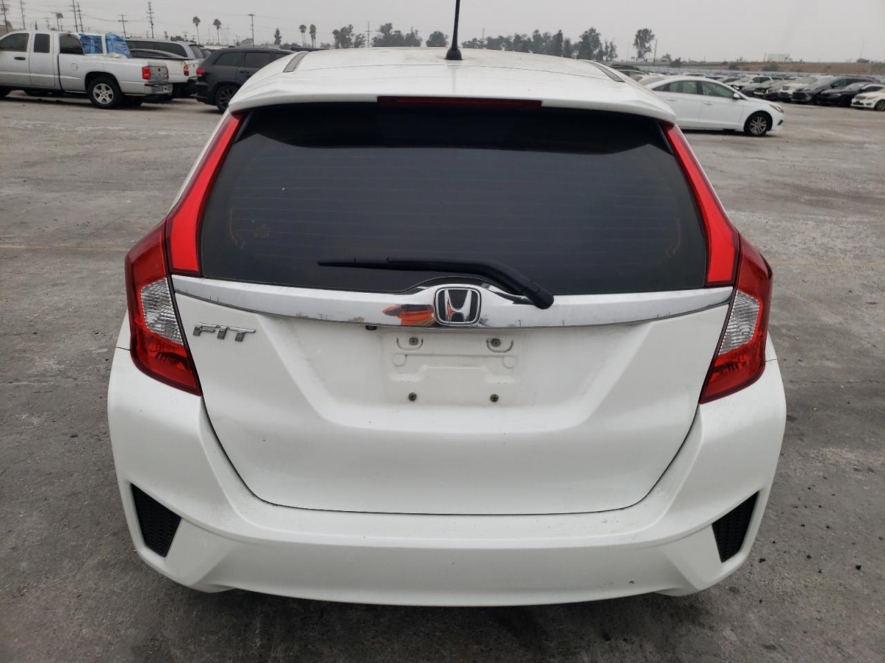 2017 Honda Fit - Image 6