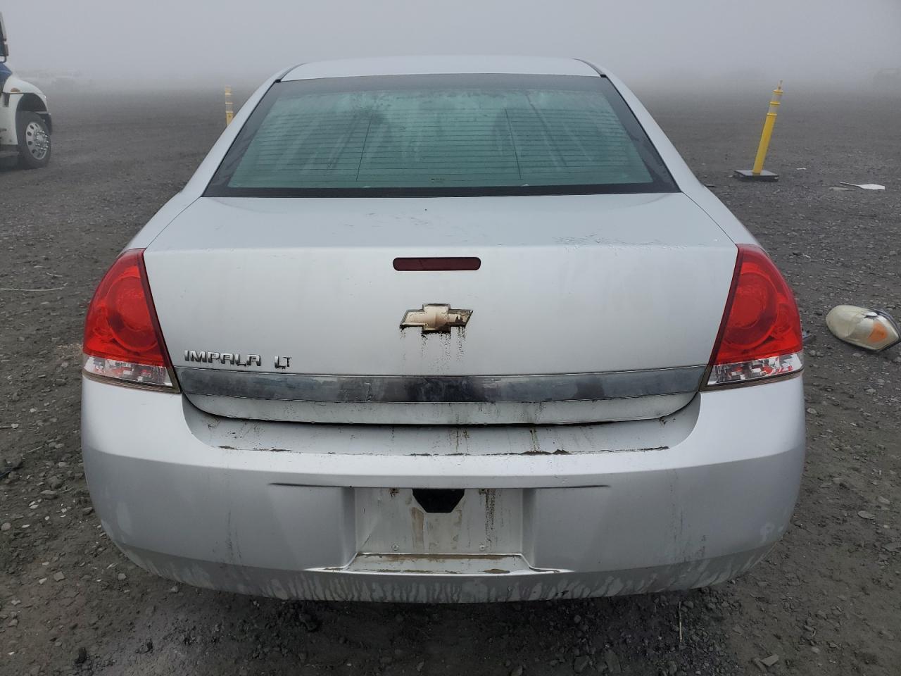 2010 Chevrolet Impala - Image 6