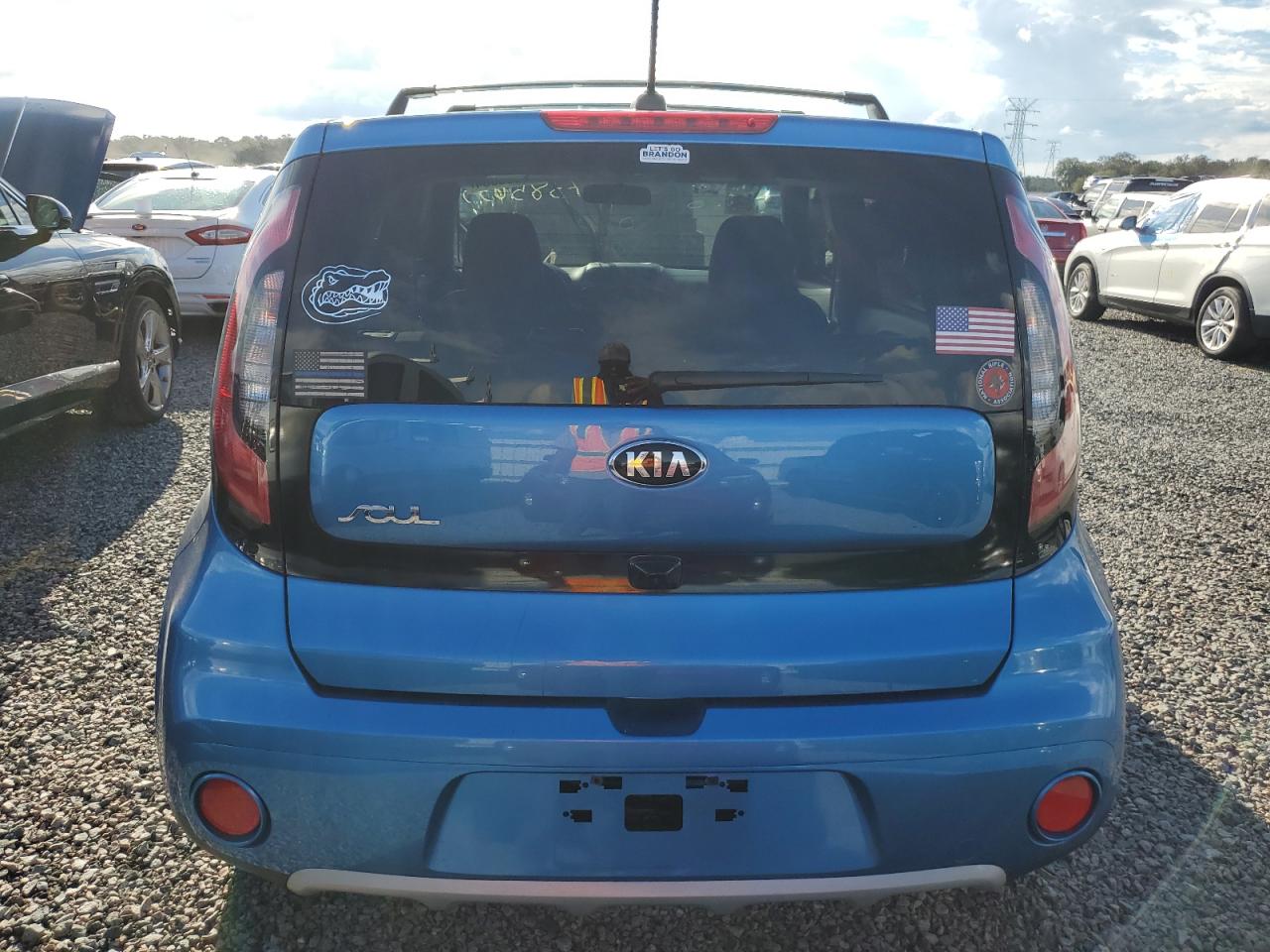 KNDJP3A50K7681525 2019 Kia Soul +