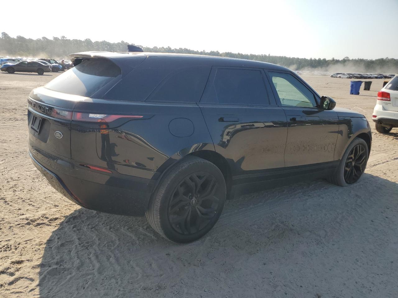 2020 Land Rover Range Rover - Image 3