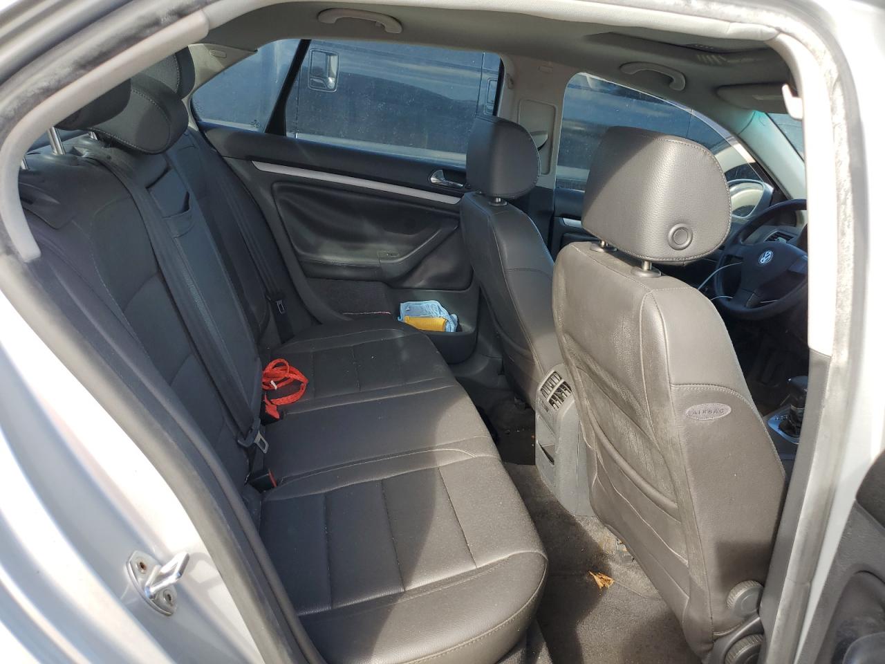 2005 Volkswagen New Jetta 2.5L Option Package 1 VIN: 3VWSF71K15M612032 Lot: 78640214