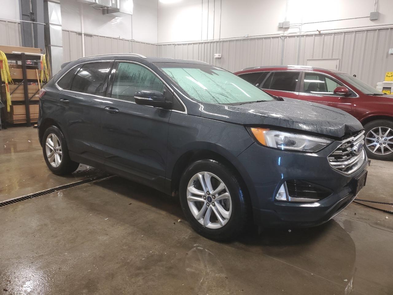 2019 Ford Edge - Image 4