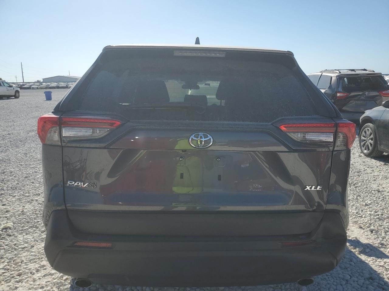 2023 Toyota RAV 4 - Image 6