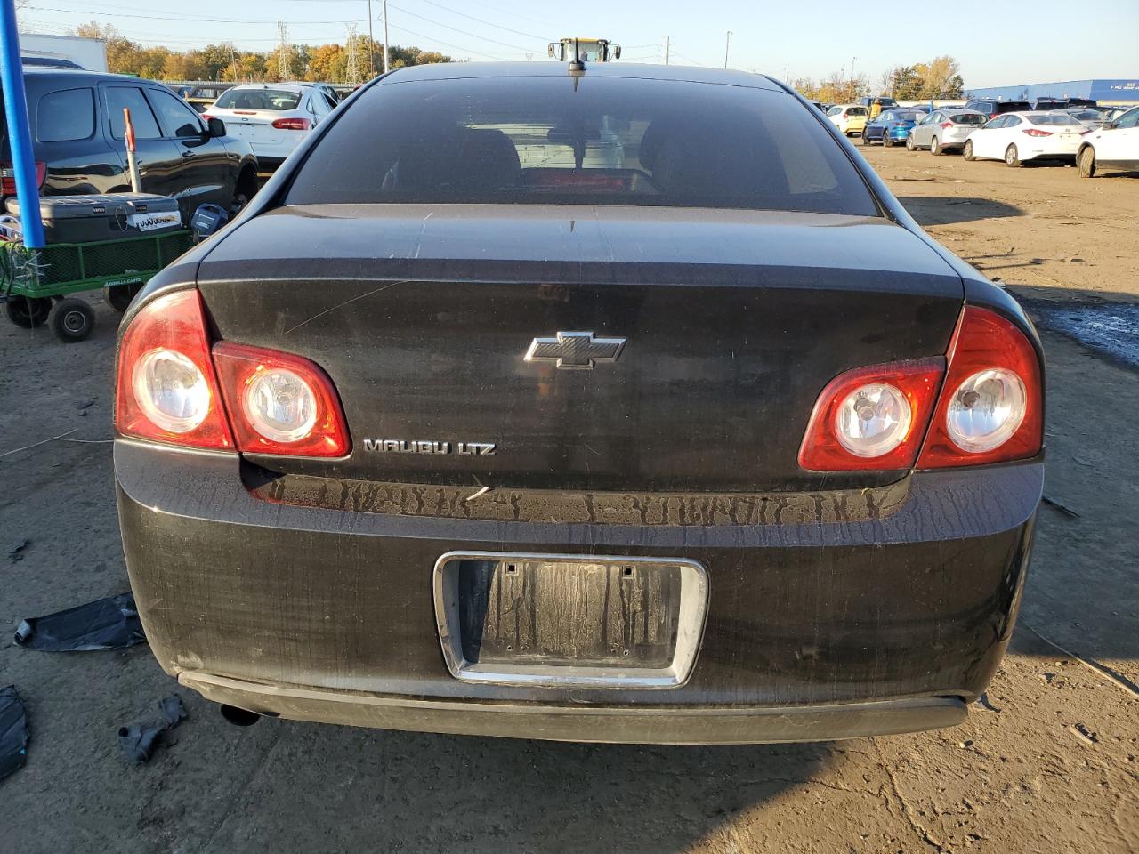 2011 Chevrolet Malibu - Image 6