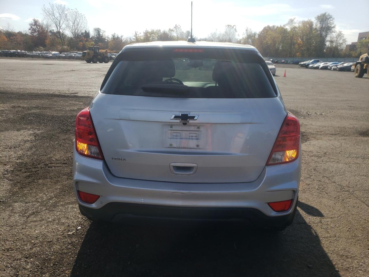 2020 Chevrolet Trax Ls VIN: 3GNCJKSB1LL132462 Lot: 77190754