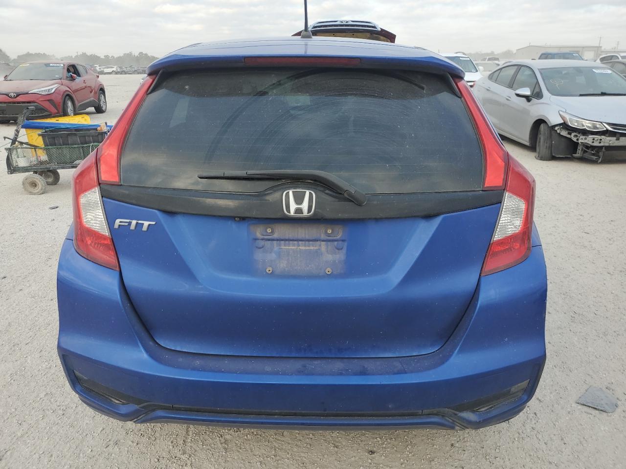 2019 Honda Fit Lx VIN: 3HGGK5H49KM715275 Lot: 76414104