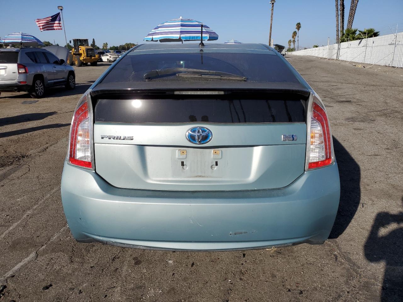 2014 Toyota Prius VIN: JTDKN3DU2E1825516 Lot: 76132564