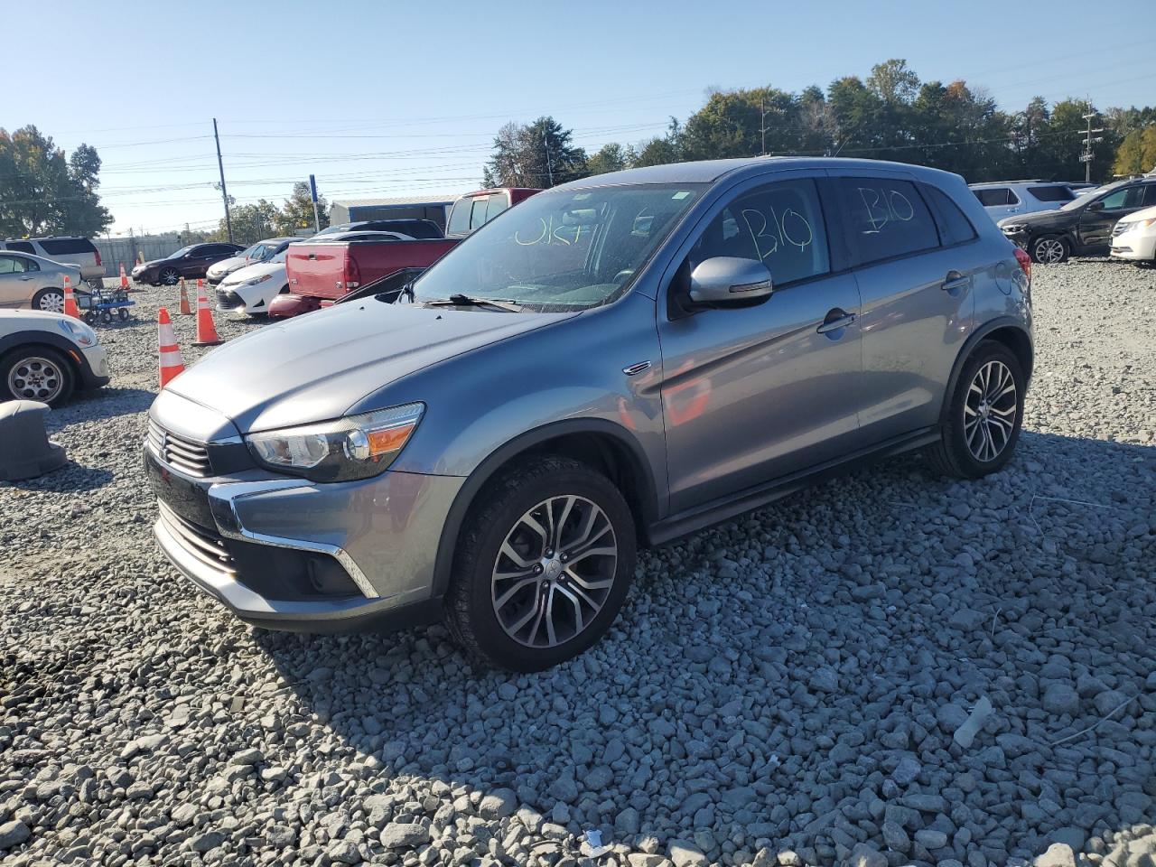 2016 Mitsubishi Outlander - Image 1