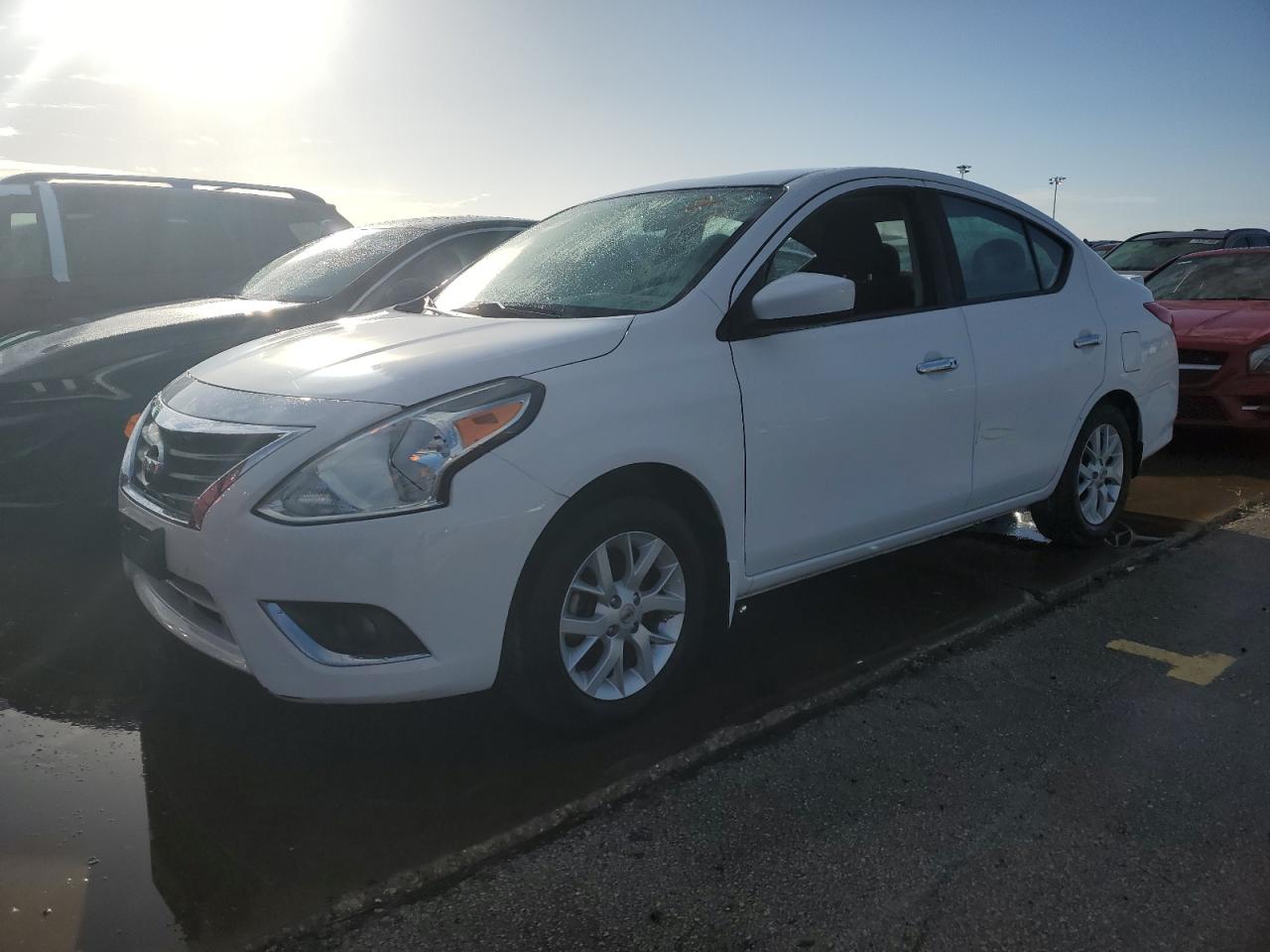 2019 Nissan Versa - Image 1