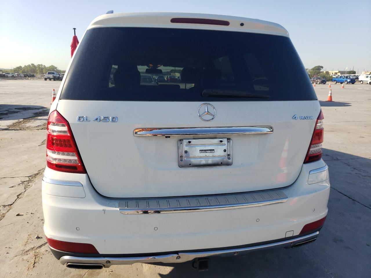 2010 Mercedes-Benz Gl 450 4Matic VIN: 4JGBF7BE8AA595373 Lot: 73852304