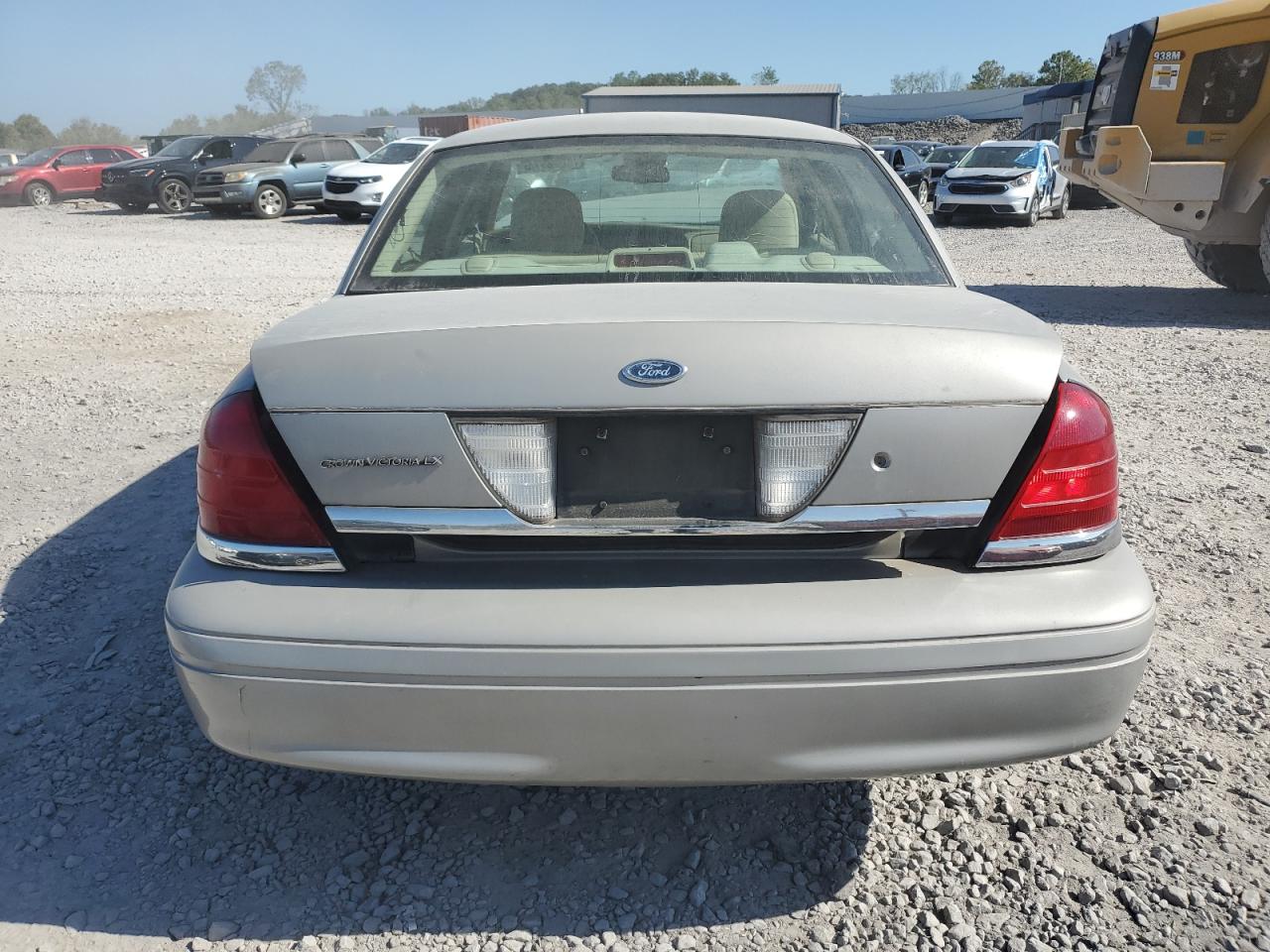 2007 Ford Crown Victoria Lx VIN: 2FAFP74VX7X137808 Lot: 89342395