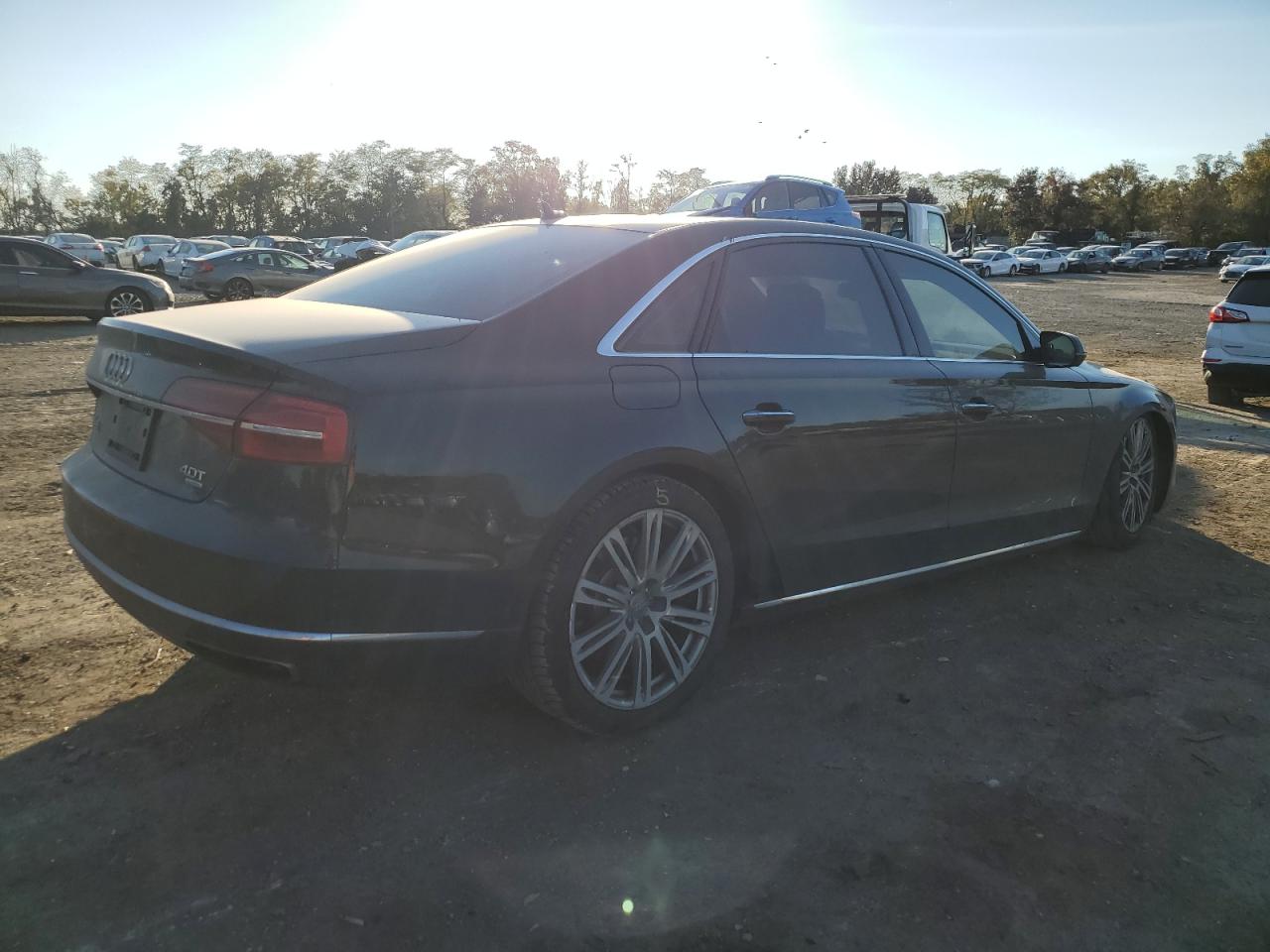 VIN WAU32AFD1FN039812 2015 AUDI A8 no.3