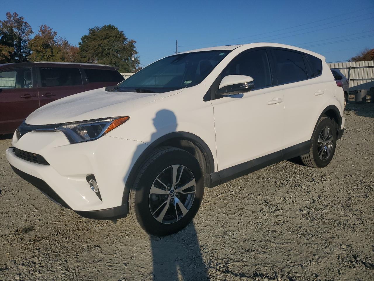 2018 Toyota RAV 4 - Image 1