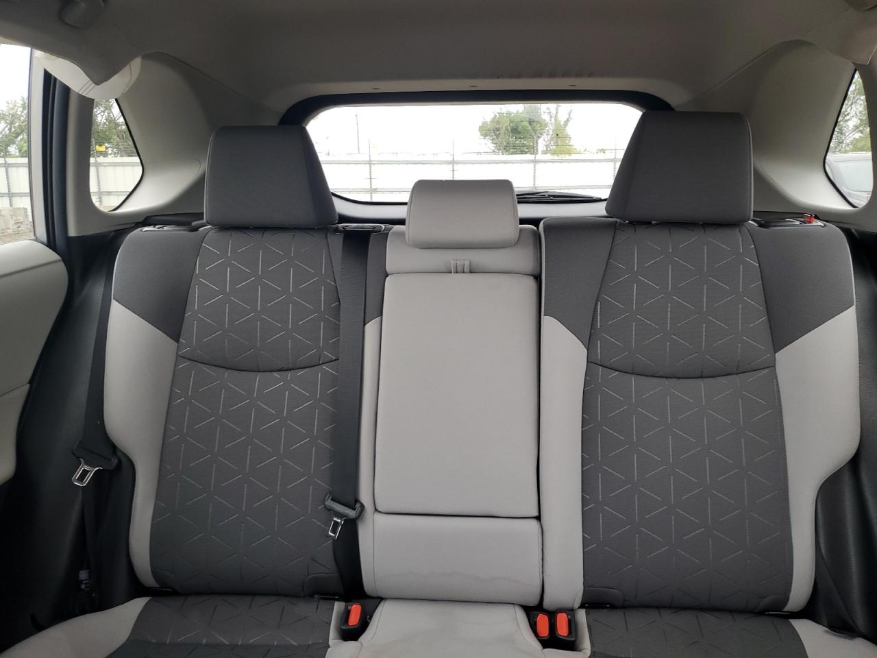 2021 Toyota RAV 4 - Image 10