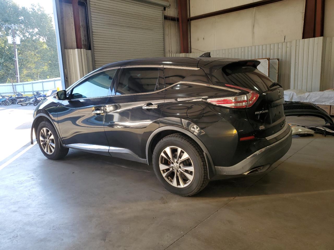 5N1AZ2MH3HN149339 2017 NISSAN MURANO - Image 2