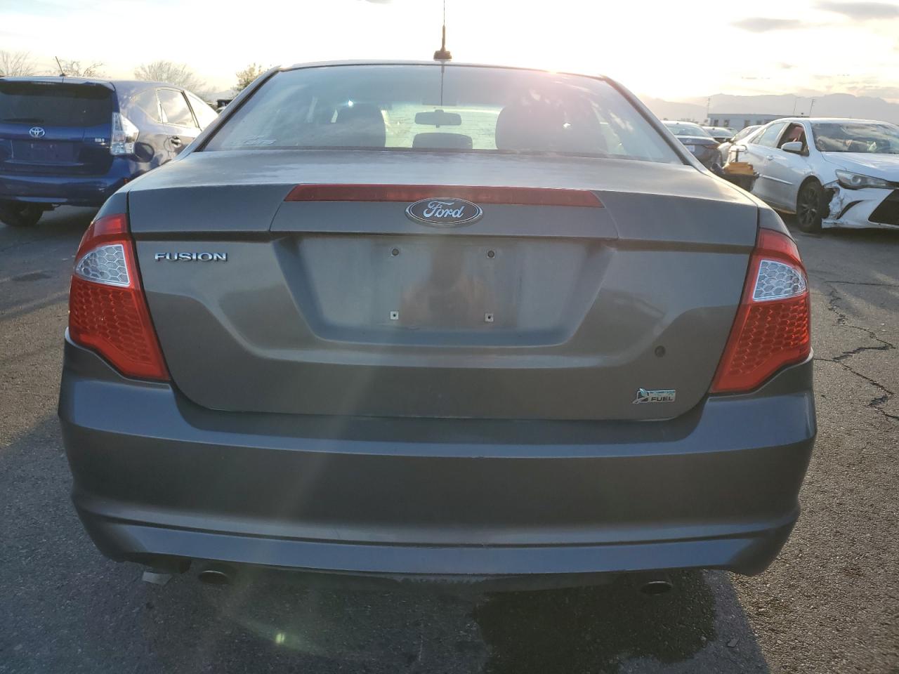 2010 Ford Fusion - Image 6