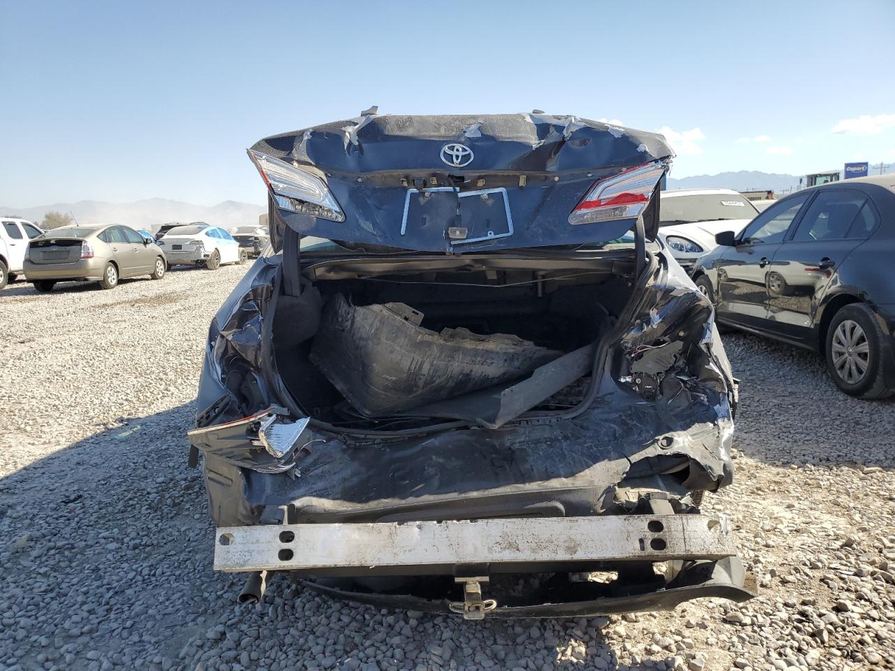 4T1BK3DBXBU375885 2011 Toyota Avalon Base