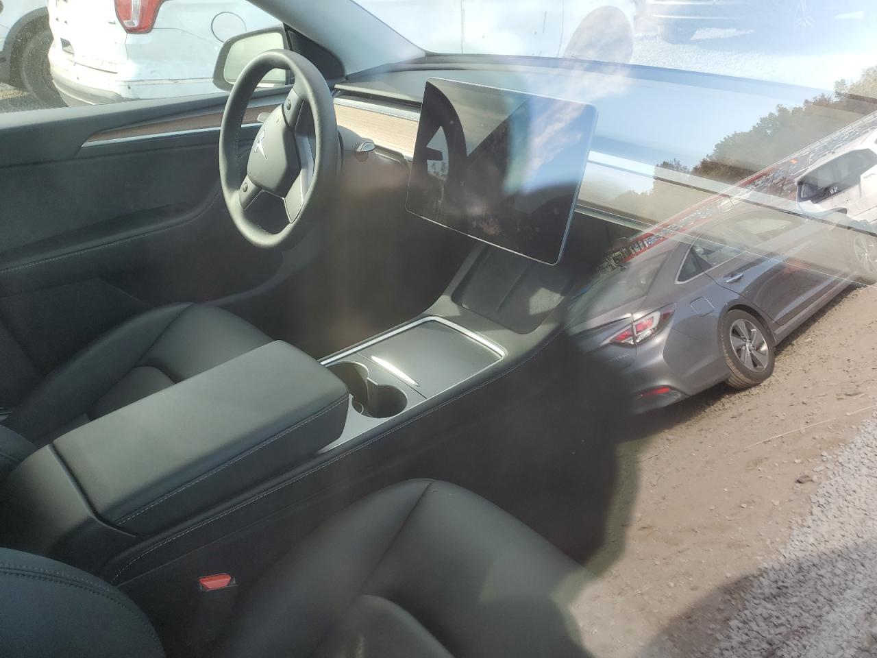 7SAYGDED6RF004718 2024 Tesla Model Y