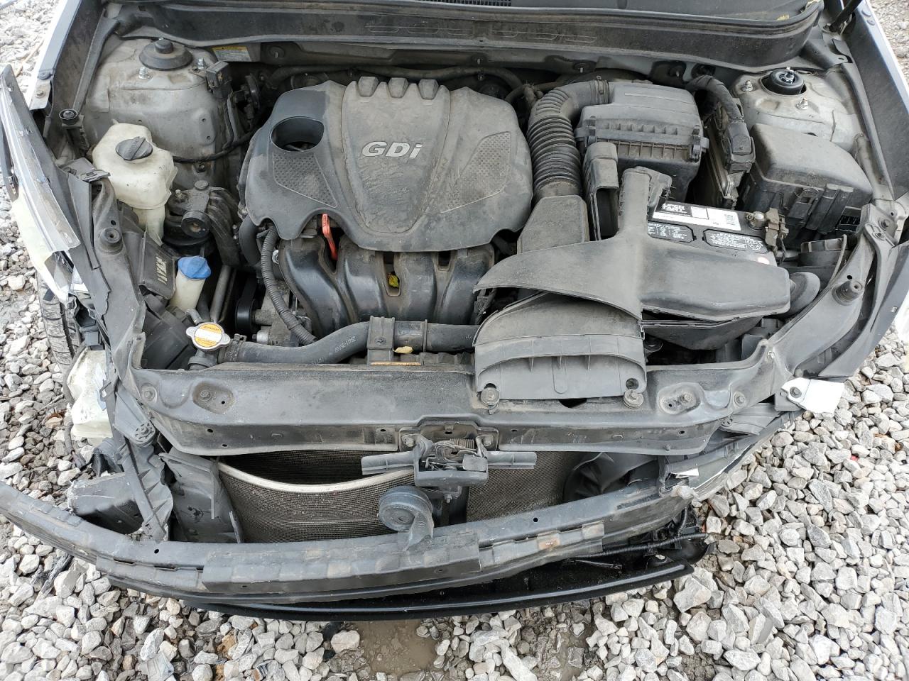2011 Hyundai Sonata - Image 11