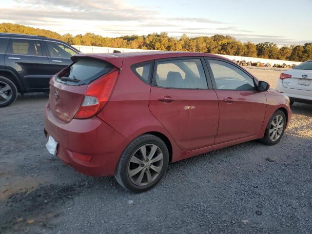  HYUNDAI ACCENT 2012 Красный