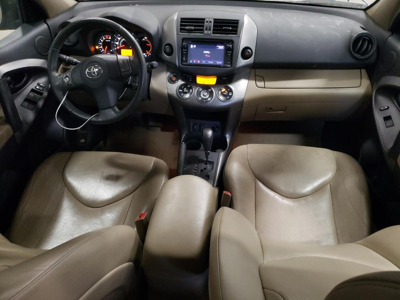 2012 Toyota RAV 4 - Image 8