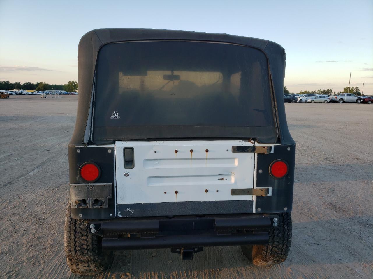 2J4FY29T5LJ540491 1990 Jeep Wrangler / Yj