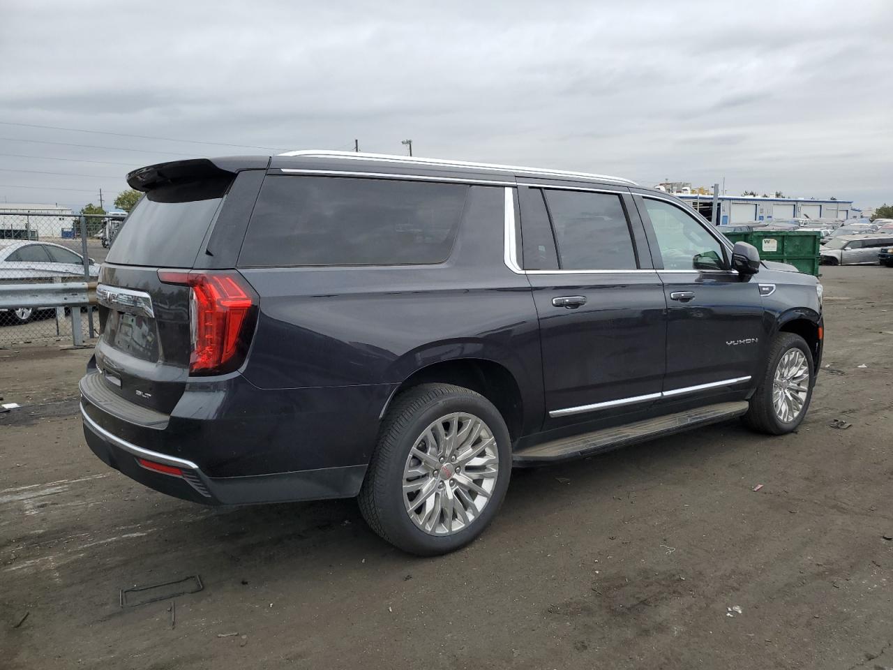 VIN 1GKS2GKD5RR224566 2024 GMC YUKON no.3