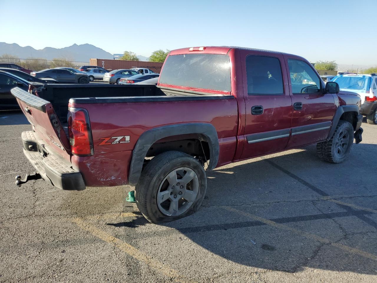 2005 Chevrolet Silverado K1500 VIN: 2GCEK13T951373772 Lot: 74097654